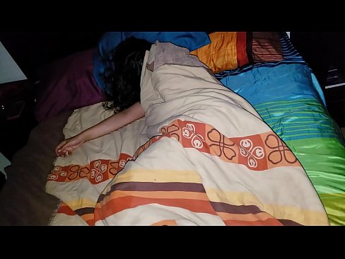 ❤️ Figliastro che rimprovera la sua giovane matrigna mentre lei dorme Video di sesso di qualità al it.befuck-net.ru ️❤